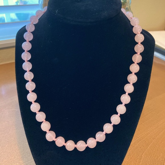 Pink Jade Bead Necklace - 10mm Round Beads - Picture 1 of 5